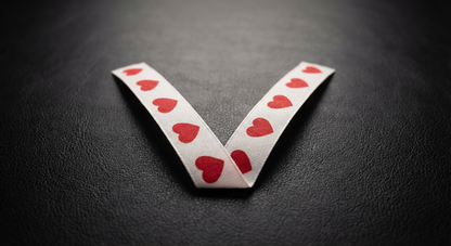 Hearts in a Row - Red on White